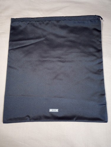 Prada dust bag 13 in - dust, x
