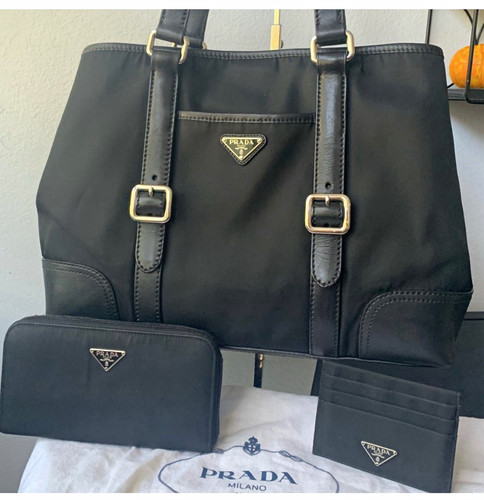 Authentic prada black - authentic,