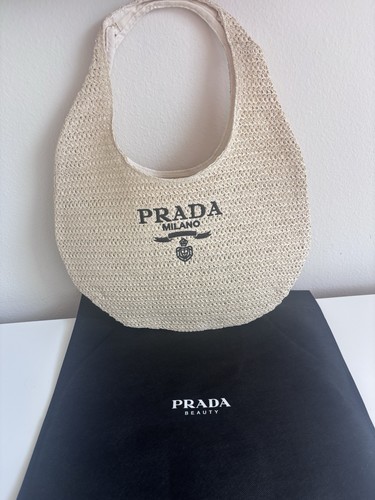 Prada beauty paradigme - prada, beige
