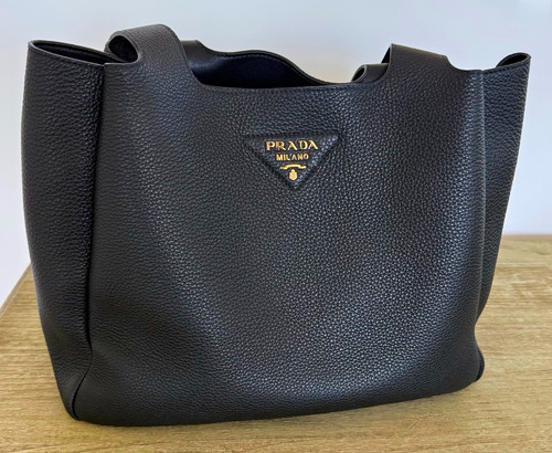 Prada black liaison - liaison, medium