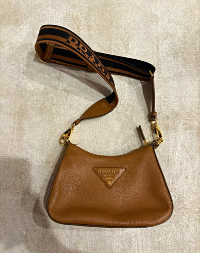 Prada brown leather shoulder - brown,