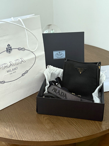 Prada black pebbled leather - black,